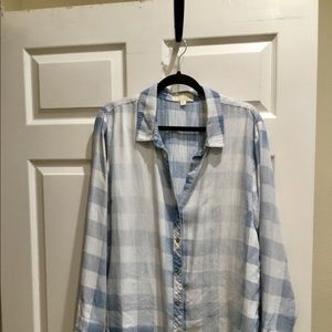 Long sleeve tab blouse